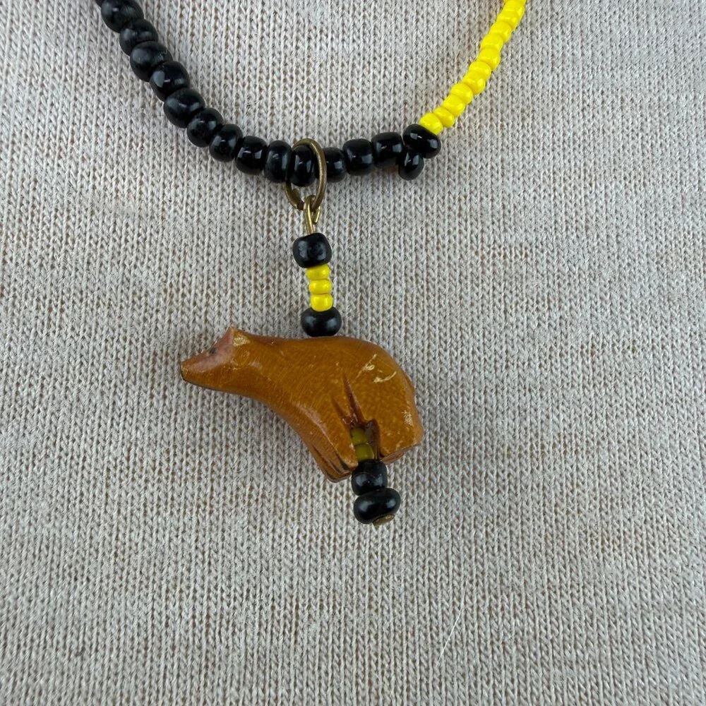Wood Carved Bear Pendant Black & Yellow Seed Bead Necklace 21" - Picture 3 of 7